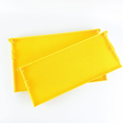 One-Piece Dadant Beehive Frame