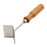 Queen Excluder Cleaning Scraper - Image 6