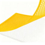 Oval Hole Plastic Queen Excluder - Image 5